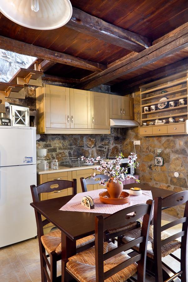 Monastiraki Traditional Guest House Monastirakion  外观 照片
